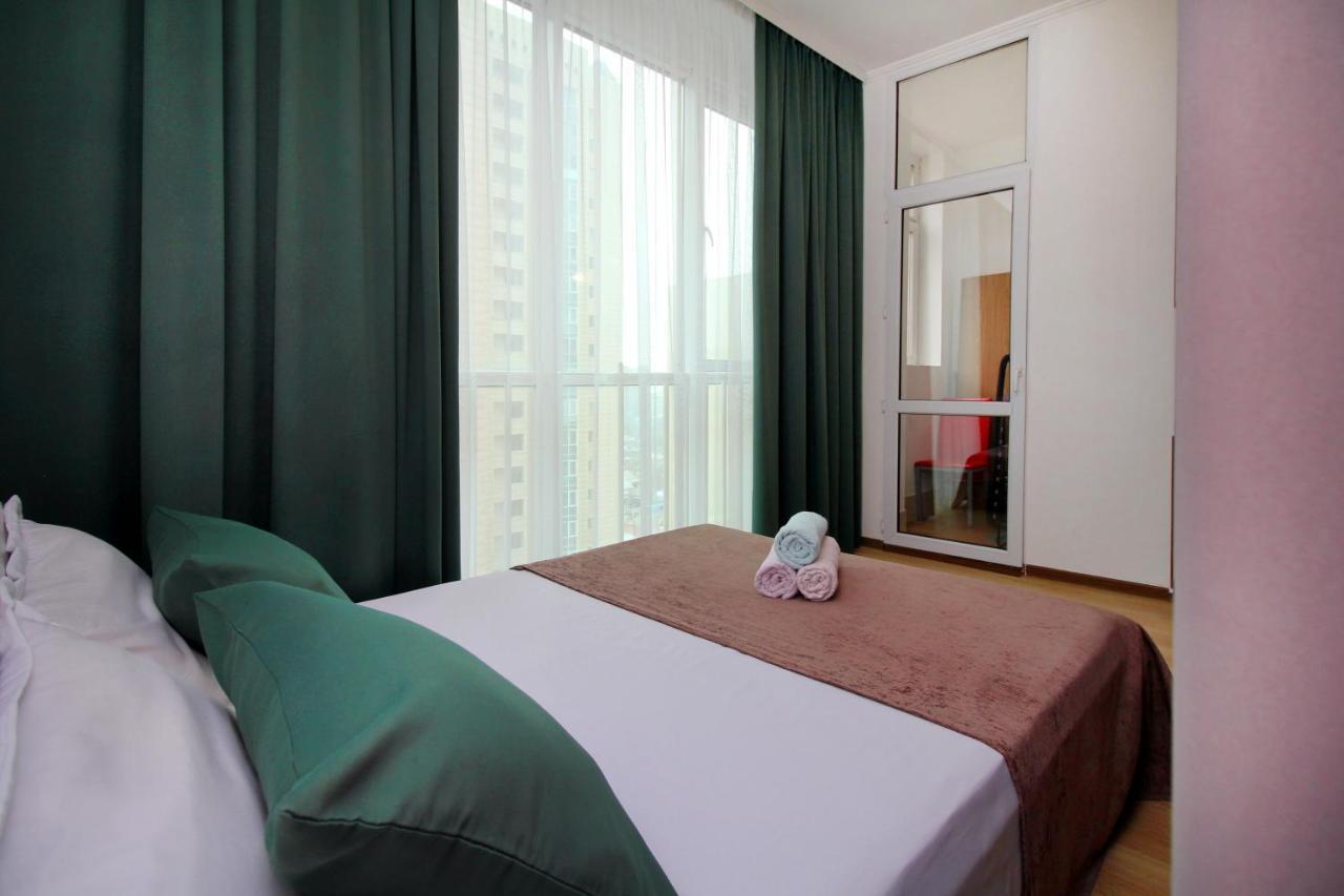 Уютные И Комфортные Квартиры В Жк Манхэттен Apartment Алма Ата Екстериор снимка